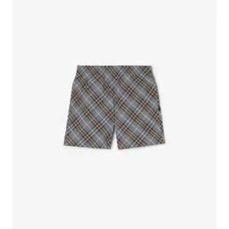 Badehose mit Karomuster