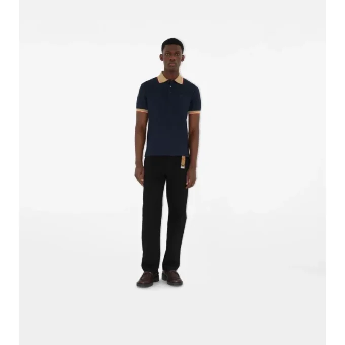 Baumwoll-Poloshirt mit Logo am Kragen
