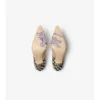 Check Dame Pumps
