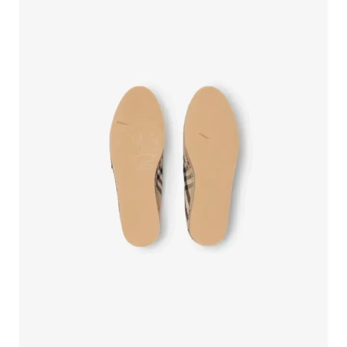 Check Mews Espadrilles 