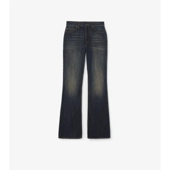 Hoch geschnittene Bootcut-Jeans