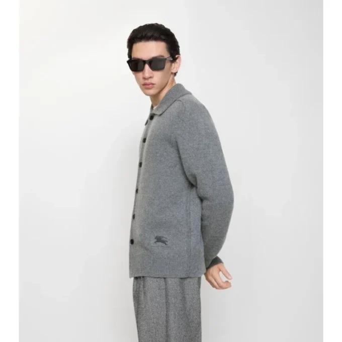 Kaschmir-Strickjacke