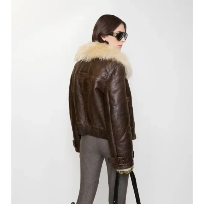 Kurze Aviator-Jacke aus Lammfell
