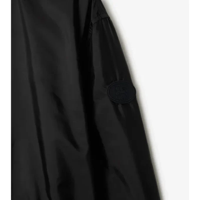 Kurzer Nylon-Parka mit Karomuster