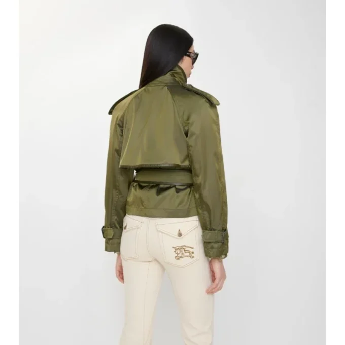 Kurzer Trench Coat aus Nylonmischung