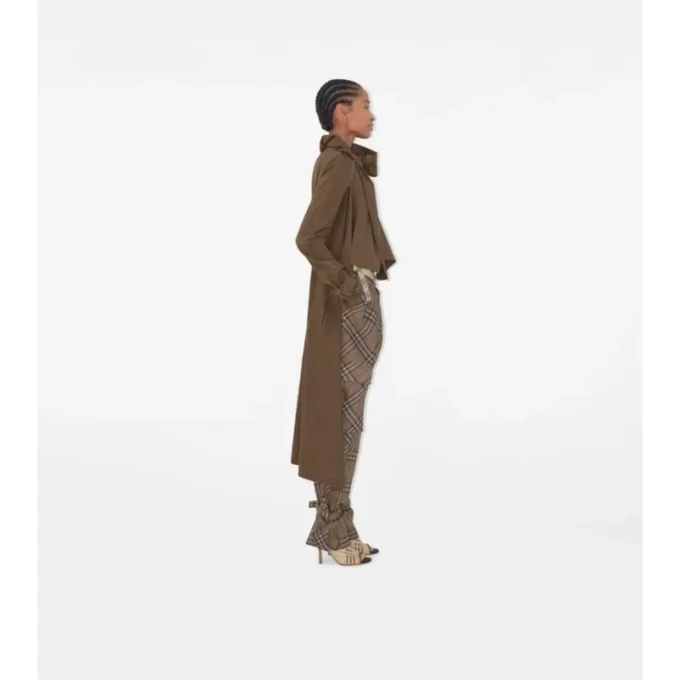 Langer Seiden-Trenchcoat