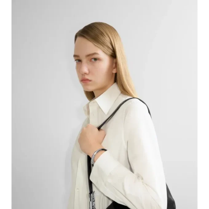 Lederarmband mit Karomuster