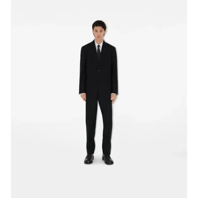 Maßgeschneiderte Wollhose
