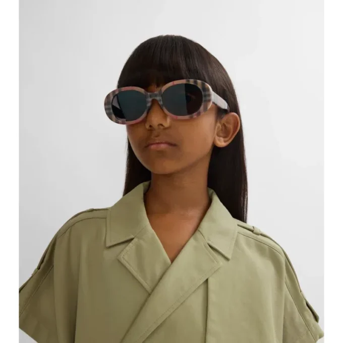 Ovale Sonnenbrille mit Karomuster