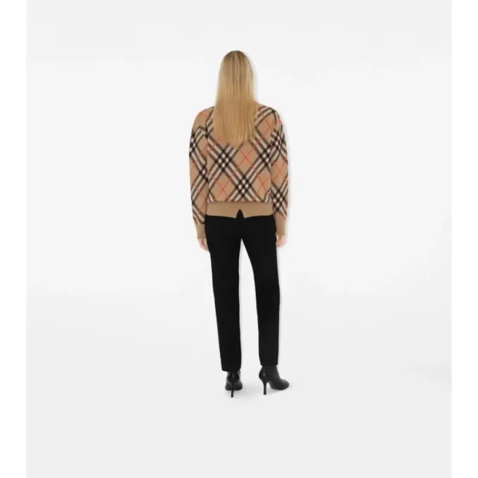 Pullover aus Wolle-Mohair-Mischung mit Karomuster