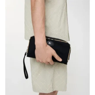 Reisetasche mit mittelgroßem Karomuster