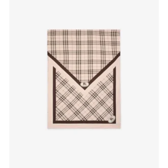 Seidenschal mit Burberry-Karomuster