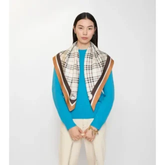 Seidenschal mit Burberry-Karomuster