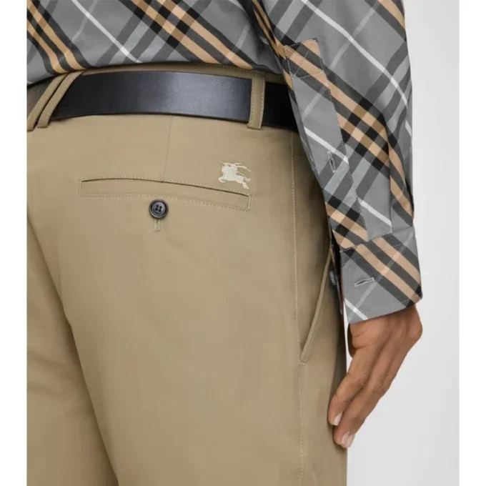 Shorts aus Baumwolltwill
