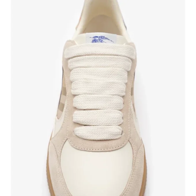 Sneaker aus Leder, Wildleder und Check-Muster