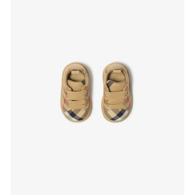 Sneaker mit Karomuster