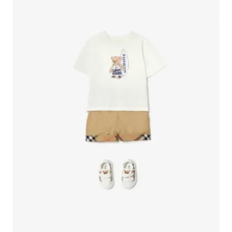 Surfer Bear Baumwoll-T-Shirt