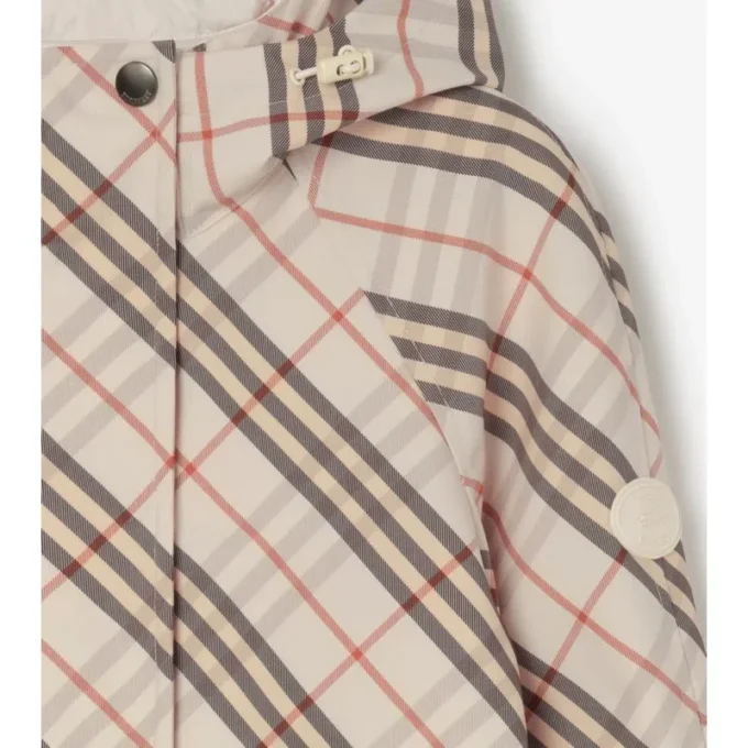 Wendbare Karojacke mit Kapuze