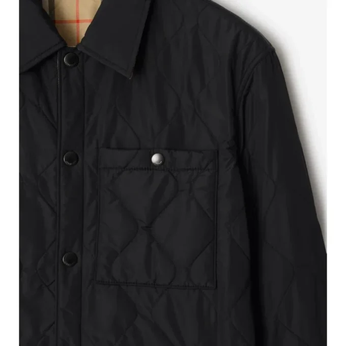 Wendbares, gestepptes Overshirt aus Nylon