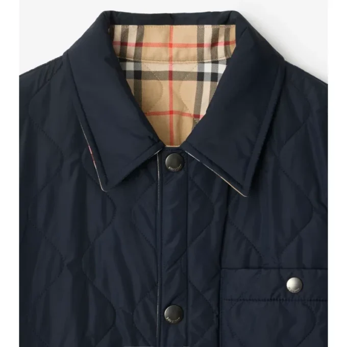 Wendbares, gestepptes Overshirt aus Nylon